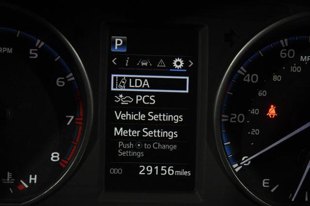 2017 Toyota RAV4 LE photo