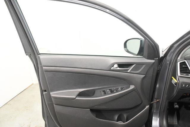 2016 Hyundai Tucson Limited w/ Nav/Blindspot/ Safe photo