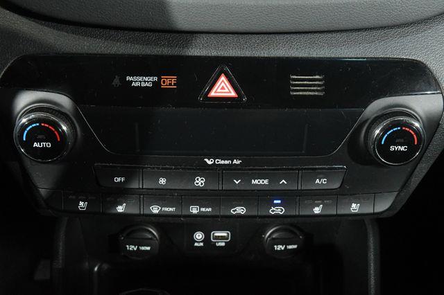 2016 Hyundai Tucson Limited w/ Nav/Blindspot/ Safe photo