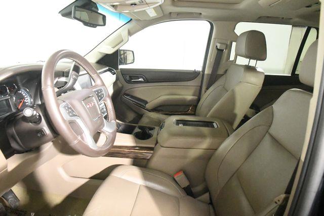 2017 GMC Yukon SLT photo