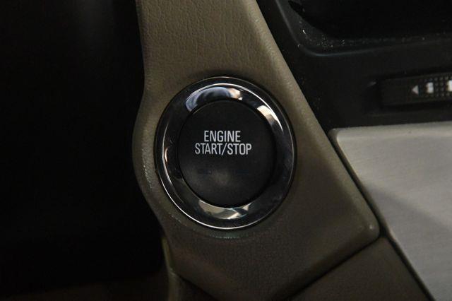 2017 GMC Yukon SLT photo