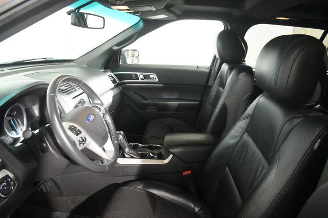 2015 Ford Explorer XLT photo