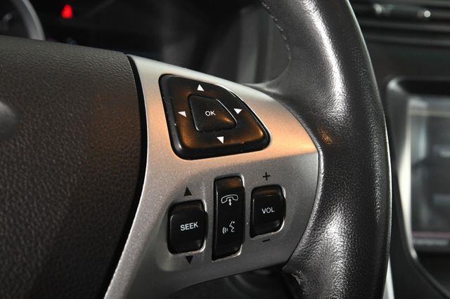 2015 Ford Explorer XLT photo