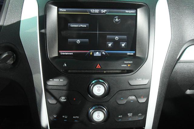 2015 Ford Explorer XLT photo