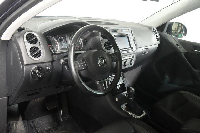 2016 Volkswagen Tiguan SE photo