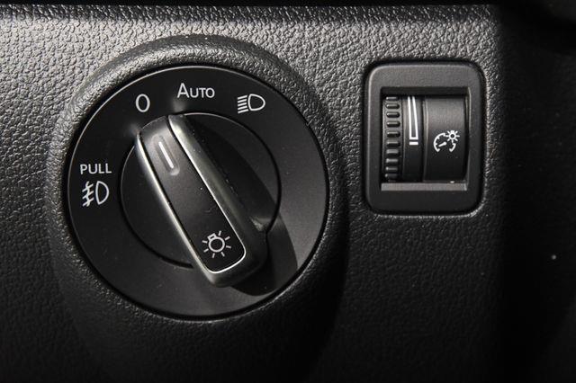 2016 Volkswagen Tiguan SE photo
