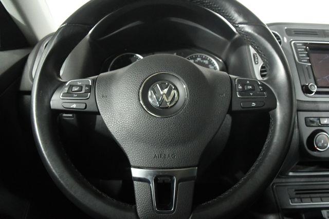 2016 Volkswagen Tiguan SE photo