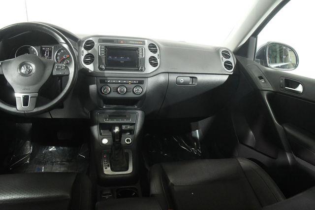 2016 Volkswagen Tiguan SE photo