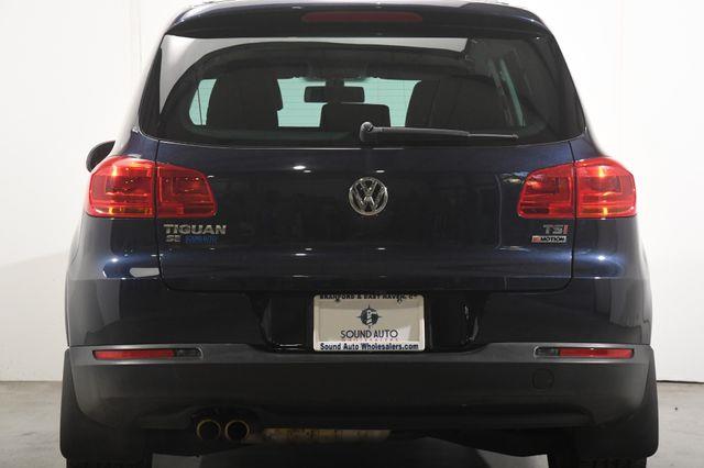 2016 Volkswagen Tiguan SE photo