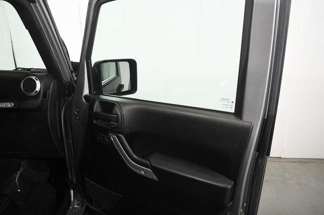 2017 Jeep Wrangler Sahara photo