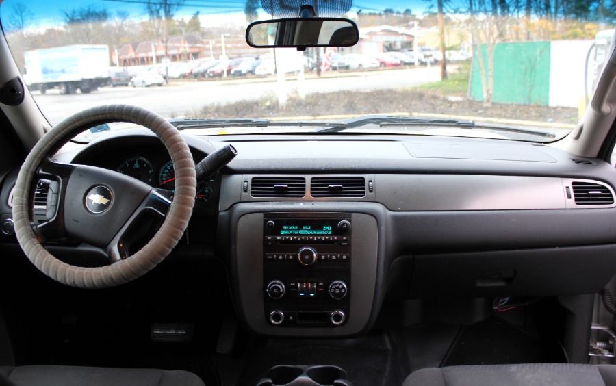 2011 Chevrolet Tahoe Police photo