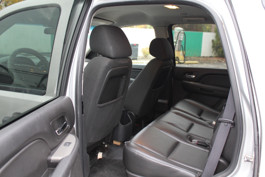 2011 Chevrolet Tahoe Police photo
