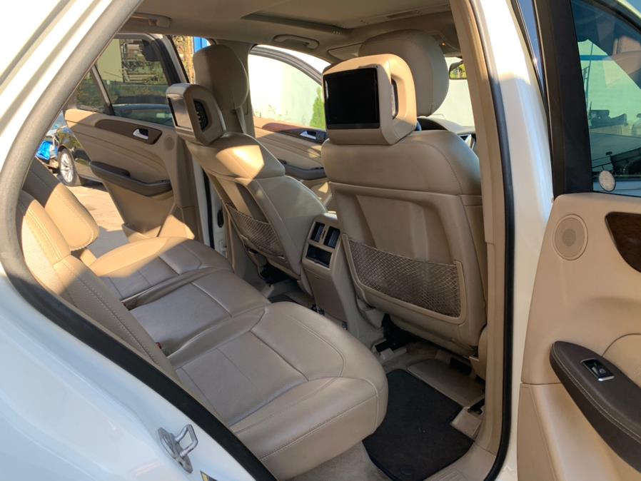 2013 Mercedes-Benz M-Class ML350 4MATIC photo