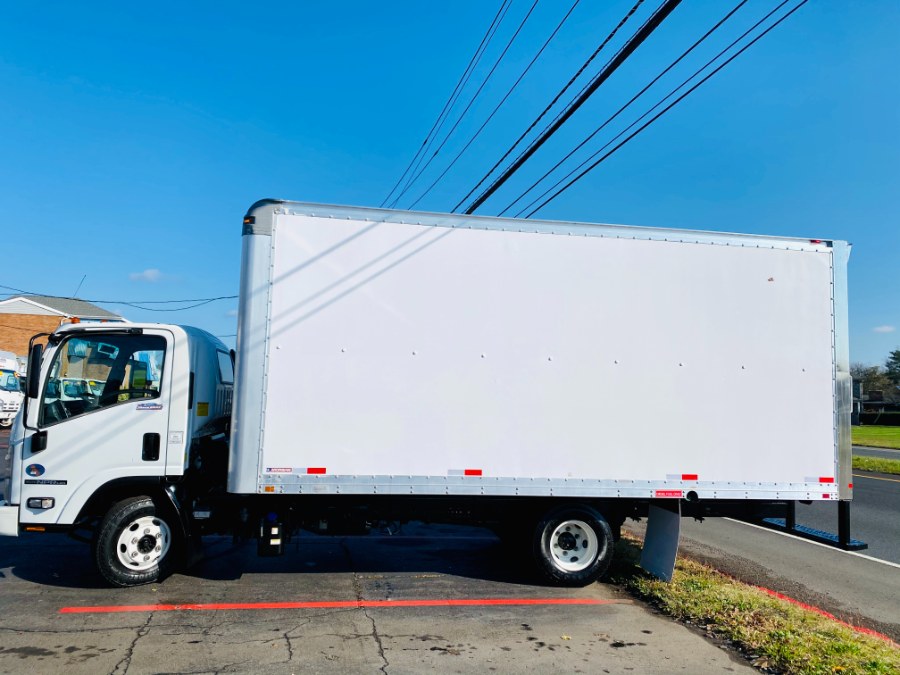 2014 Isuzu NPR HD  photo