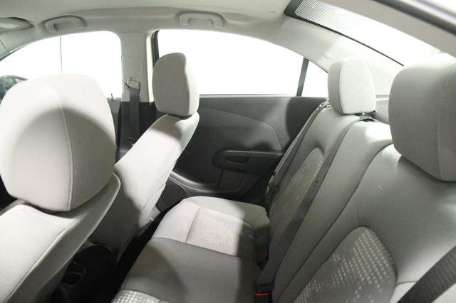 2016 Chevrolet Sonic LS photo