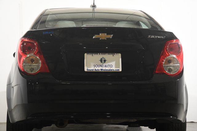 2016 Chevrolet Sonic LS photo