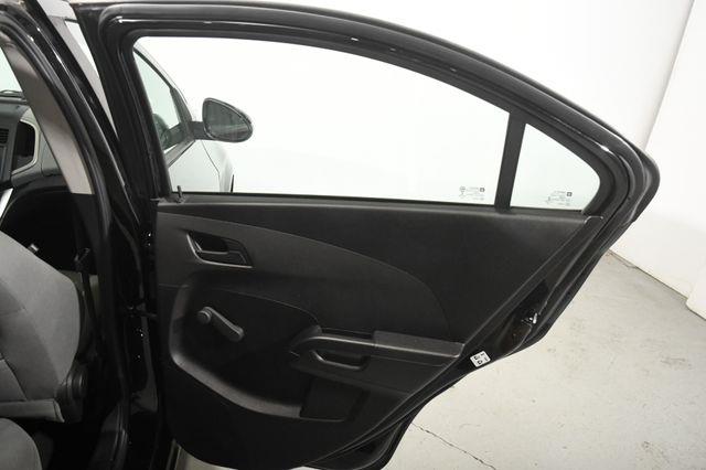 2016 Chevrolet Sonic LS photo