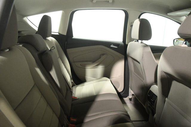 2013 Ford C-Max Hybrid SE photo