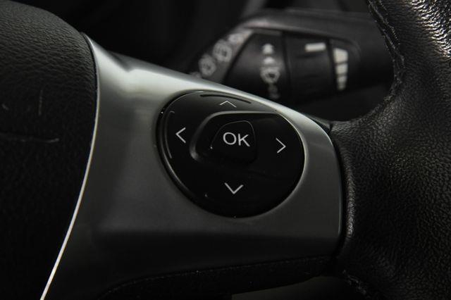 2013 Ford C-Max Hybrid SE photo