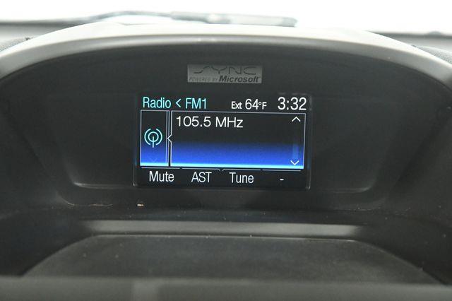 2013 Ford C-Max Hybrid SE photo