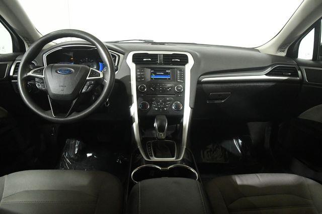 2015 Ford Fusion Hybrid S photo