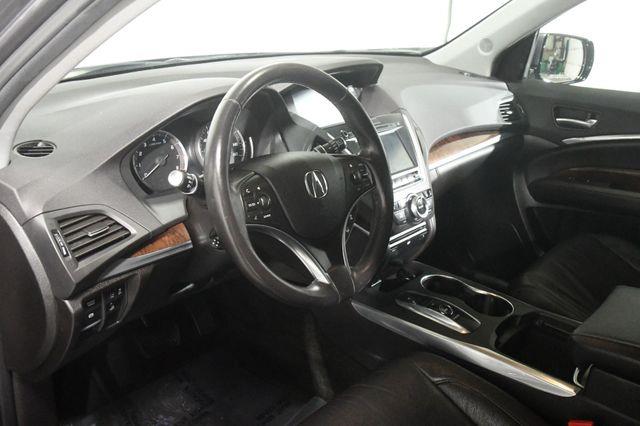 2017 Acura MDX w/Technology/Entertainment Pkg photo