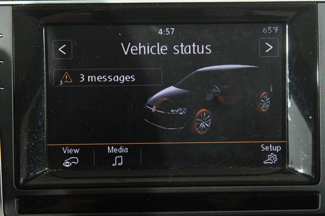 2015 Volkswagen Golf TSI SE photo