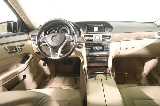 2014 Mercedes-Benz E-Class E350 4MATIC Sport photo