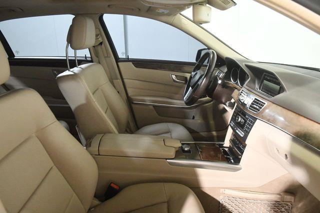 2014 Mercedes-Benz E-Class E350 4MATIC Sport photo
