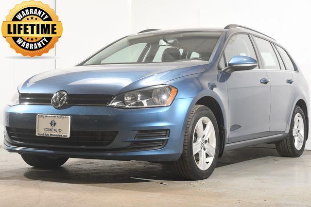 2015 Volkswagen Golf SportWagen TDI photo