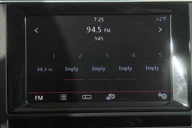 2015 Volkswagen Golf SportWagen TDI photo