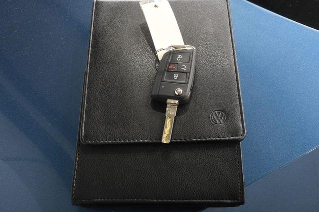 2015 Volkswagen Golf SportWagen TDI photo