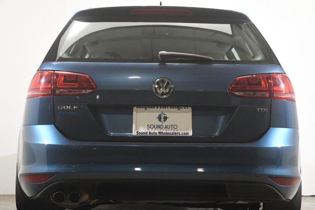 2015 Volkswagen Golf SportWagen TDI photo