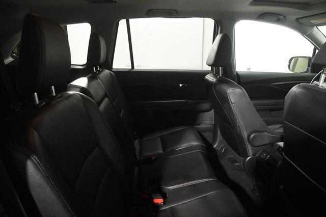 2017 Honda Pilot EX-L photo