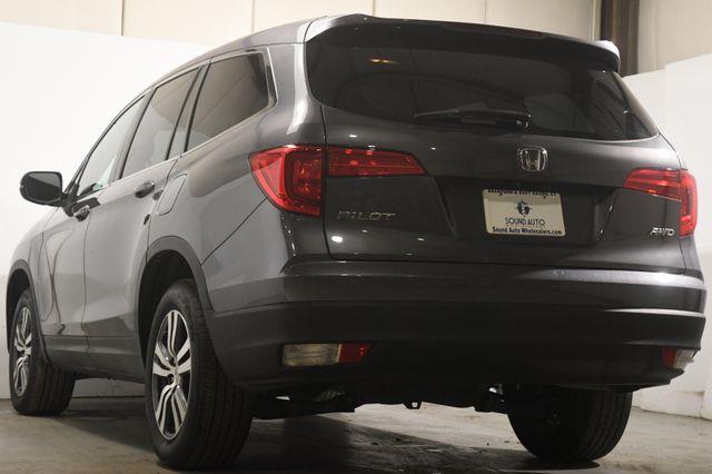 2017 Honda Pilot EX-L photo