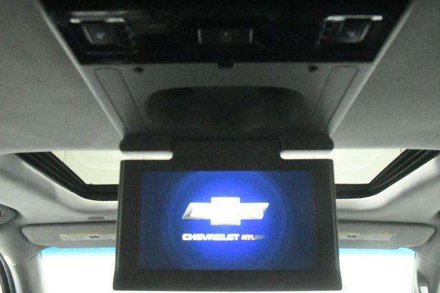 2017 Chevrolet Suburban Premier photo