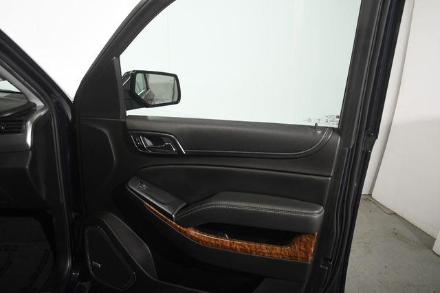 2017 Chevrolet Suburban Premier photo