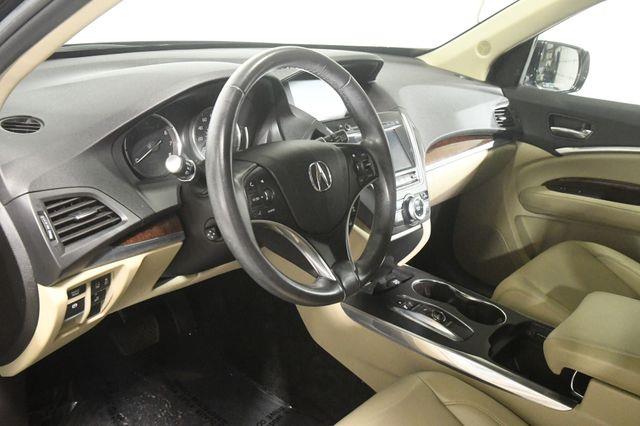 2018 Acura MDX w/Technology Pkg photo