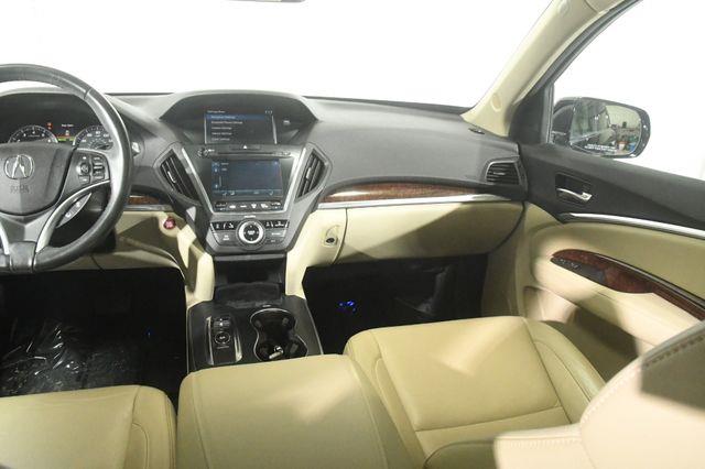 2018 Acura MDX w/Technology Pkg photo