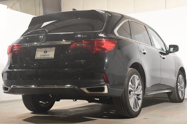 2018 Acura MDX w/Technology Pkg photo