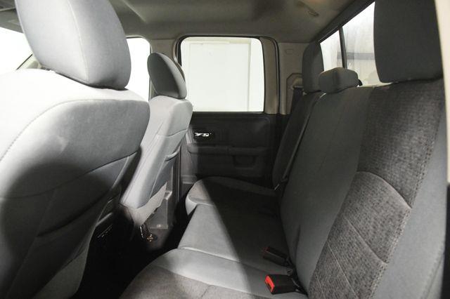 2017 RAM 1500 Big Horn w/Hemi/ Nav/ Heated S photo