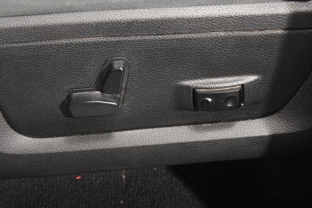 2017 RAM 1500 Big Horn w/Hemi/ Nav/ Heated S photo
