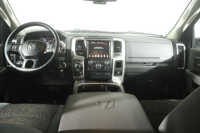 2017 RAM 1500 Big Horn w/Hemi/ Nav/ Heated S photo