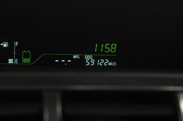 2014 Toyota Prius v Two photo