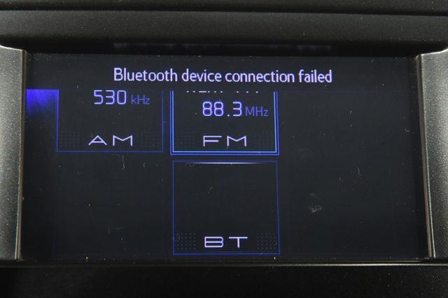 2014 Toyota Prius v Two photo