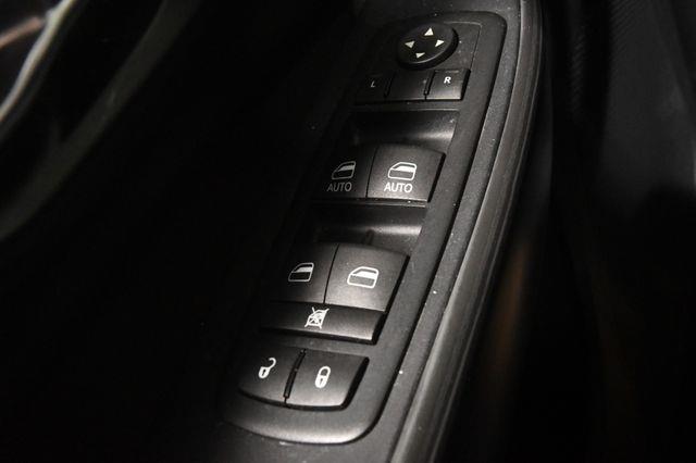 2016 Jeep Cherokee Latitude w/ Blind Spot/ Heated photo