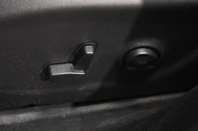 2016 Jeep Cherokee Latitude w/ Blind Spot/ Heated photo