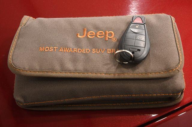 2016 Jeep Cherokee Latitude w/ Blind Spot/ Heated photo