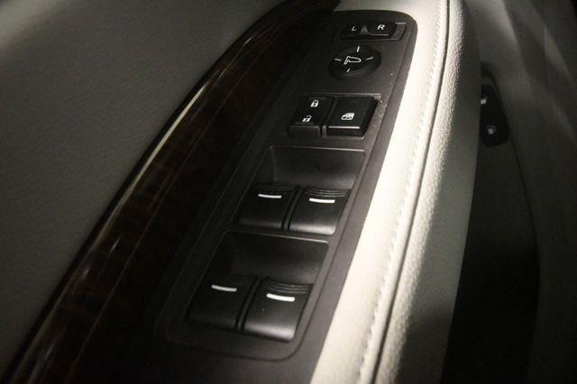 2017 Acura MDX AWD photo