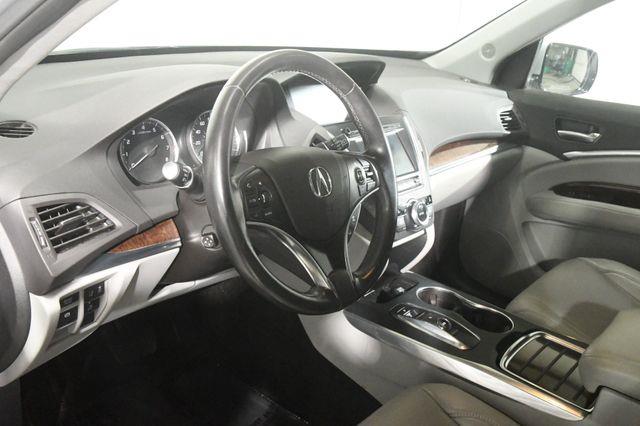 2017 Acura MDX AWD photo